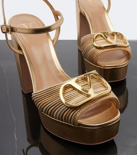 VLogo metallic leather platform sandals - Valentino Garavani - Modalova