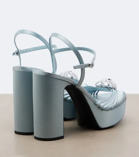 Sandalias con plataforma Cœur Royal de satén - Valentino Garavani - Modalova