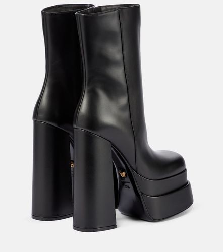 Intrico leather platform ankle boots - Versace - Modalova