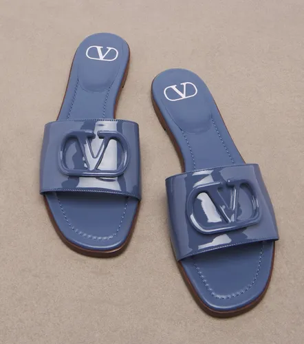 VLogo patent leather slides - Valentino Garavani - Modalova