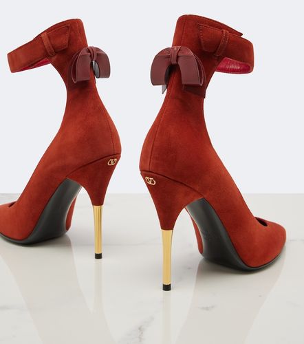Fatale suede pumps - Valentino Garavani - Modalova