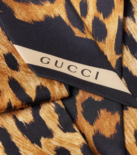 Leopard-print silk twill scarf - Gucci - Modalova