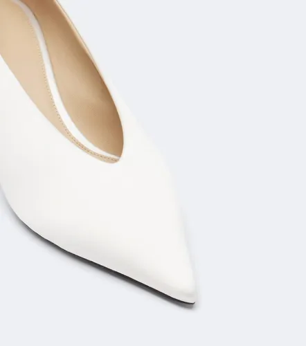Le Monde Beryl Babouche satin pumps - Le Monde Beryl - Modalova