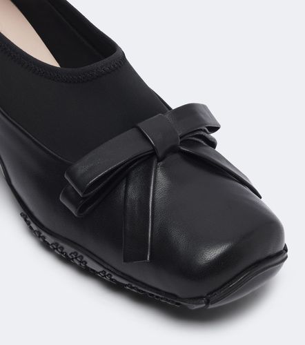 Slip-on in pelle con fiocco - Simone Rocha - Modalova