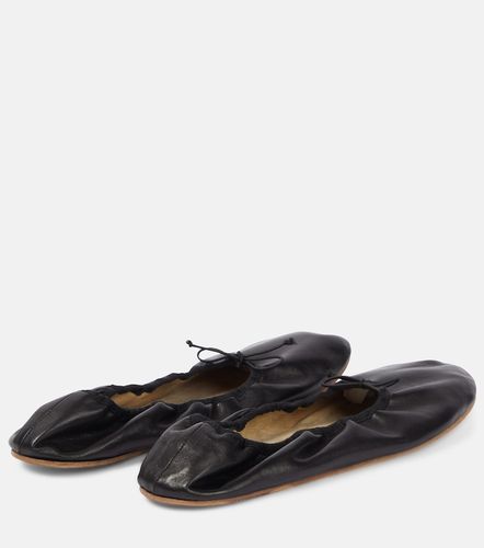 The Row Round leather ballet flats - The Row - Modalova
