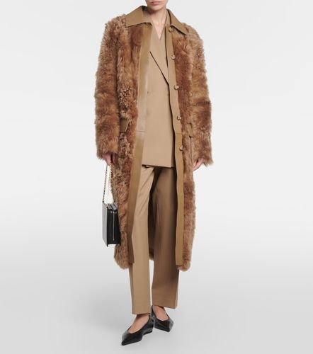 Mantel aus Shearling mit Leder - Toteme - Modalova