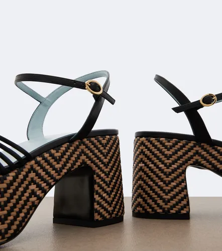 Cour Royal leather platform sandals - Valentino Garavani - Modalova