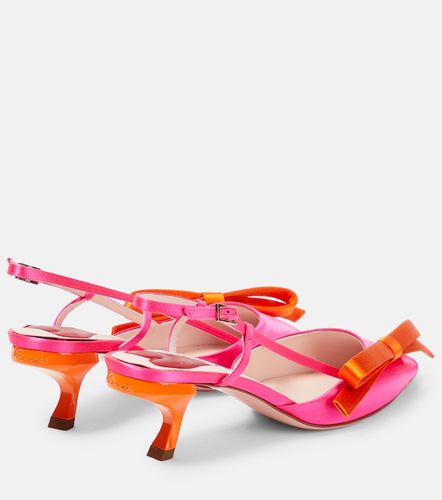 Virgule bow-embellished satin slingback pumps - Roger Vivier - Modalova