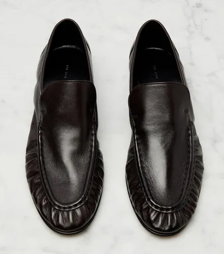 The Row Soft ruched leather loafers - The Row - Modalova