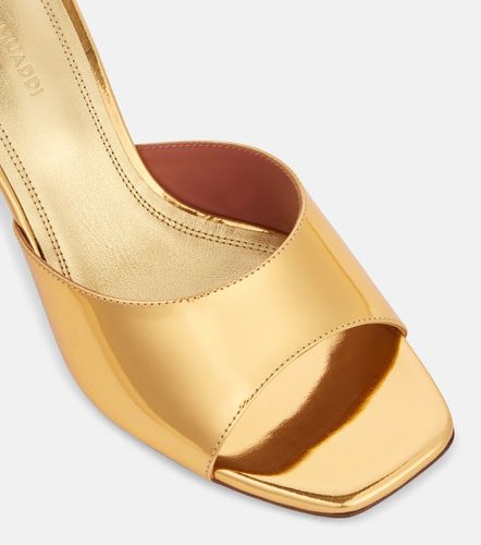 Lupita 70 metallic leather mules - Amina Muaddi - Modalova