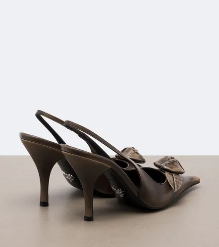 Floral-applique leather slingback pumps - Prada - Modalova