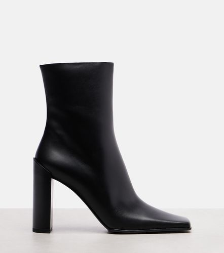 Alaïa Ankle Boots aus Leder - Alaia - Modalova