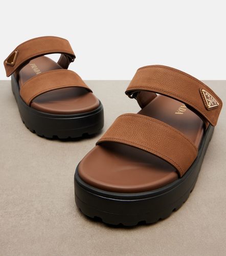 Prada Plateausandalen aus Leder - Prada - Modalova