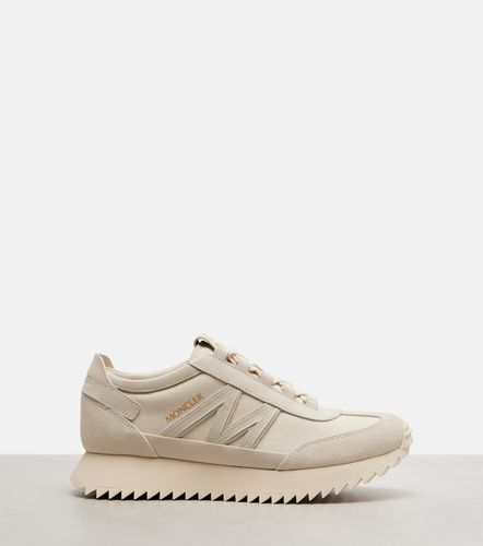 Pacey2 suede-trimmed sneakers - Moncler - Modalova