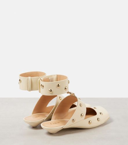 Chloé Sandalen Jade aus Leder mit Nieten - Chloe - Modalova