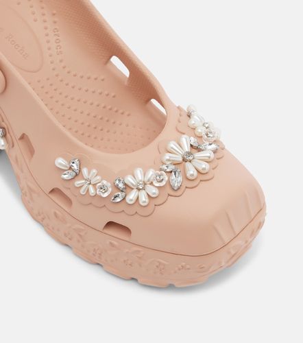 X Crocs Slingback-Pumps mit Kristallen - Simone Rocha - Modalova