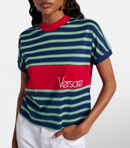 T-shirt in cotone a righe con ricamo logo - Versace - Modalova