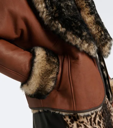 Jacke aus Leder mit Shearling - Jacques Wei - Modalova