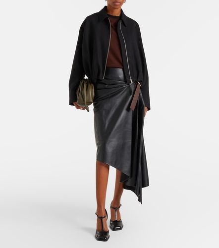 Asymmetric draped leather midi skirt - Loewe - Modalova