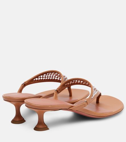 Cameron 45 embellished thong sandals - Amina Muaddi - Modalova