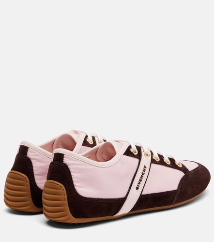 Sneakers Slim mit Veloursleder - Givenchy - Modalova