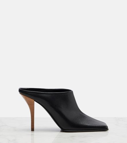 Alaia 90 leather mules - Alaia - Modalova