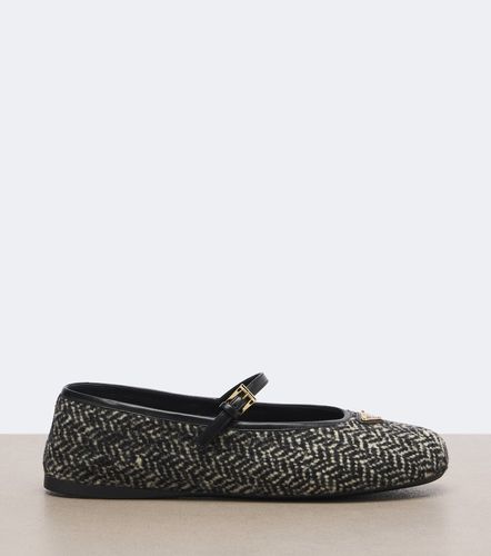 Bailarinas Mary Jane de tweed chevron - Prada - Modalova