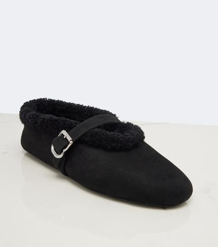 Shearling-trimmed suede Mary Jane flats - Alaia - Modalova