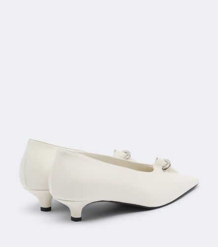 Toteme Pumps in pelle con piercing - Toteme - Modalova