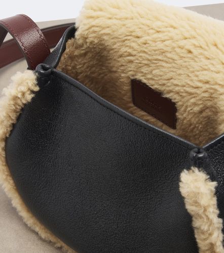 Chloé Borsa a tracolla Marcie Small con shearling - Chloe - Modalova
