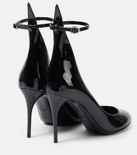 Alaïa Pumps aus Lackleder - Alaia - Modalova