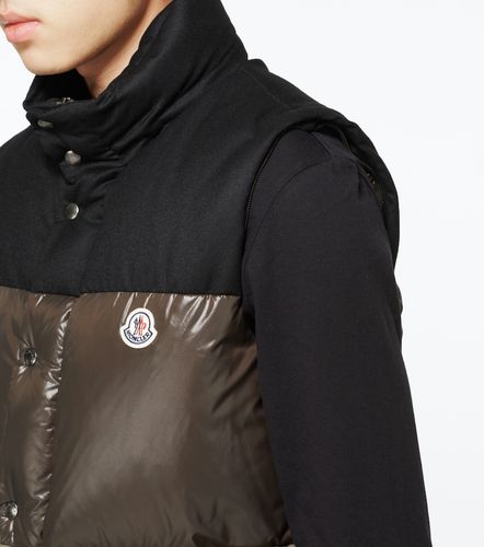 Moncler Aveillan down jacket - Moncler - Modalova