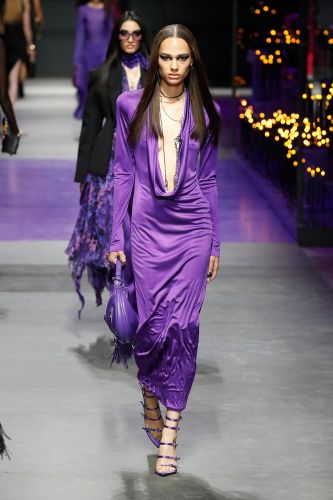 Versace Robe aus Satin - Versace - Modalova