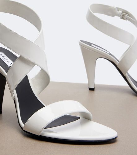Alaïa Slingback-Sandalen aus Lackleder - Alaia - Modalova