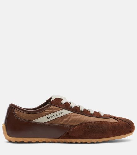 McQueen Boxe suede-trimmed sneakers - McQueen - Modalova