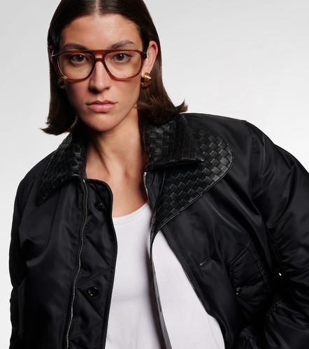 Occhiali da sole Triangle Stud - Bottega Veneta - Modalova