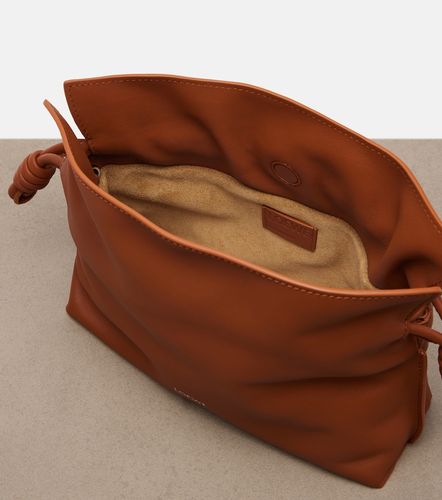 Loewe Flamenco Mini leather clutch - Loewe - Modalova