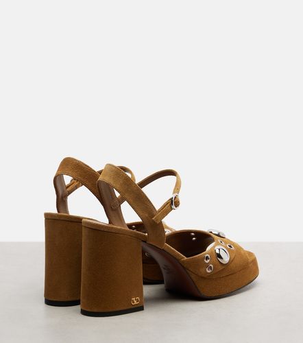Sandali in suede con plateau e borchie - Valentino Garavani - Modalova