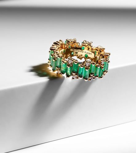 Anello in 18kt con smeraldi e diamanti - Suzanne Kalan - Modalova