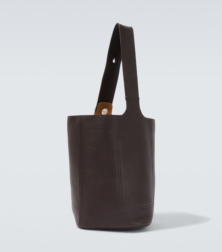 Pebble Large leather bucket bag - Loewe - Modalova