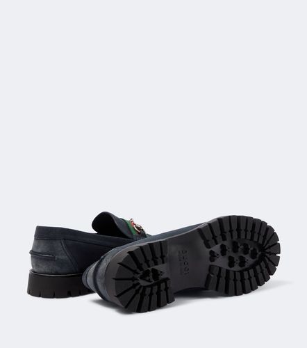 Mocasines de ante con Horsebit y Web - Gucci - Modalova