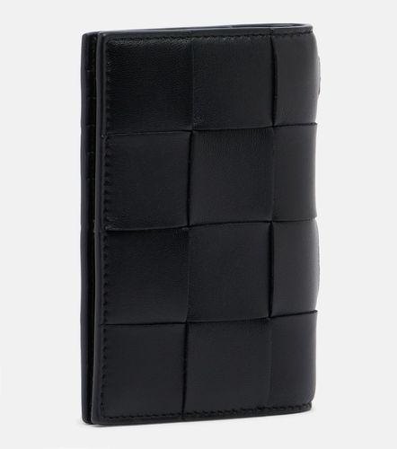 Funda para pasaporte de piel Intrecciato - Bottega Veneta - Modalova