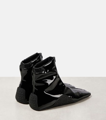 Alaïa Ankle Boots Sneaker aus Lacklederimitat - Alaia - Modalova
