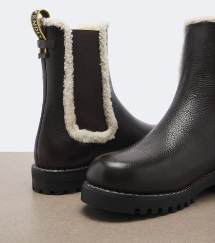 Chelsea boots in pelle con shearling - Fendi - Modalova