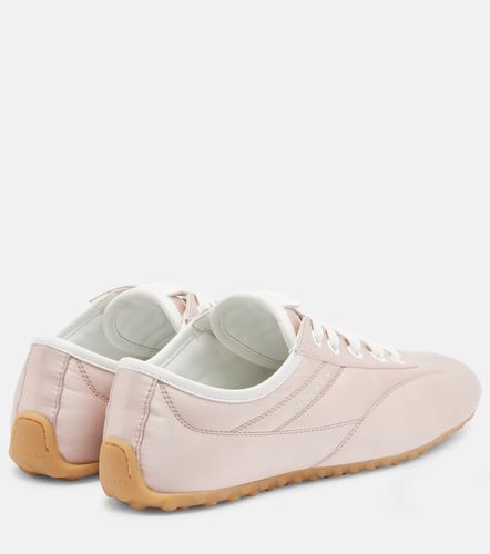 McQueen Boxe satin sneakers - McQueen - Modalova