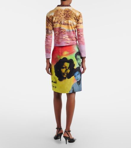Falda midi de sarga de seda estampada - Versace - Modalova