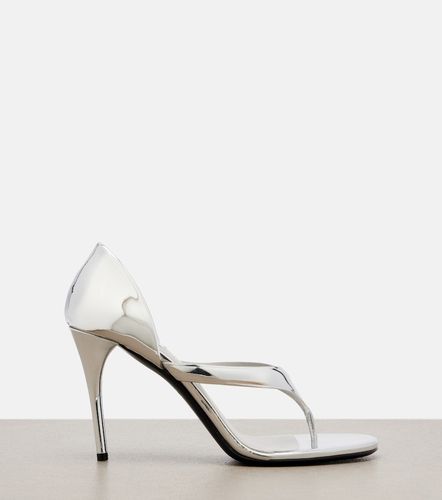 Alaïa Sandalen Infradito aus Metallic-Leder - Alaia - Modalova