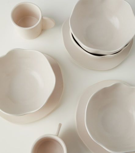 Set de 4 tazas, boles y platos Native de gres - 101 Copenhagen - Modalova