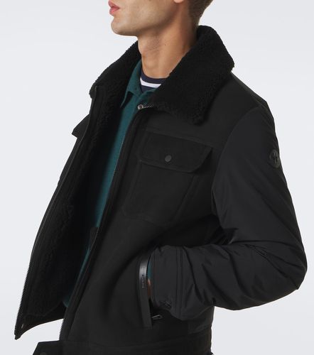 Daunenjacke mit Veloursleder und Shearling - Moncler - Modalova