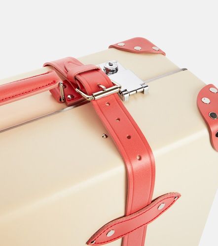 Pop Colour carry-on suitcase - Globe-Trotter - Modalova